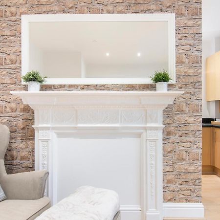 The Roost Group - Bedford House Apartments เกรฟเซ็นด์ ห้อง รูปภาพ